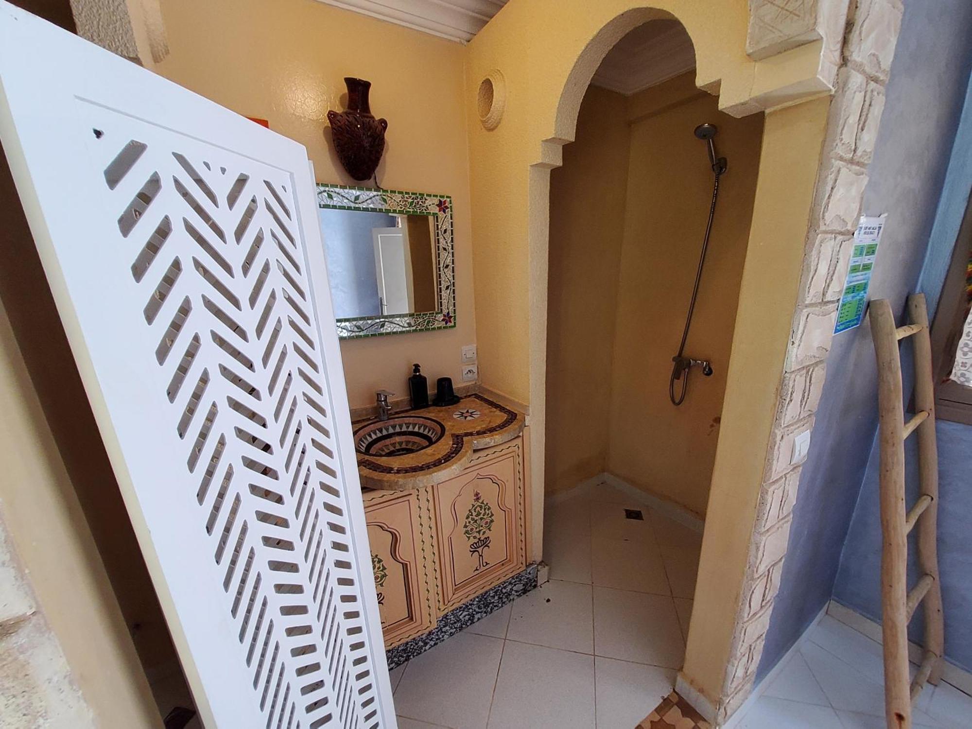 Surf & Salsa Guest House Agadir Eksteriør billede